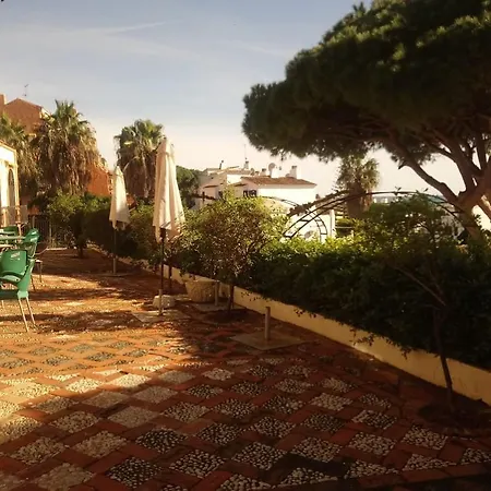 Apartment Mansion Alhamar Beachfront *