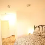 Apartment Mansion Alhamar Beachfront *